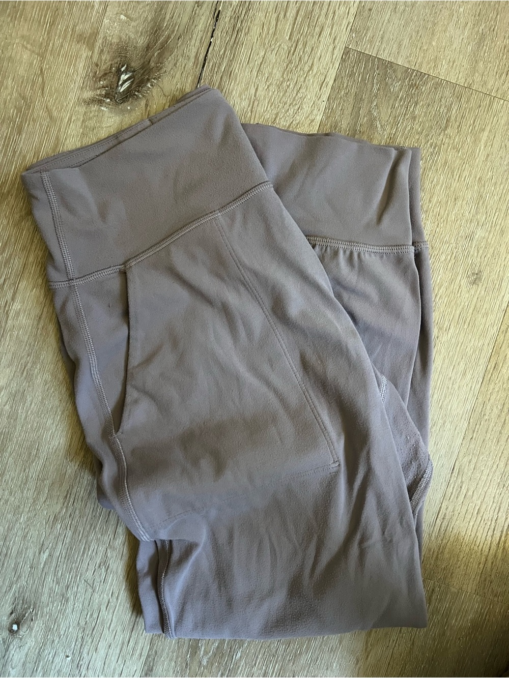 Lululemon High Rise Align Crop w Pockets
